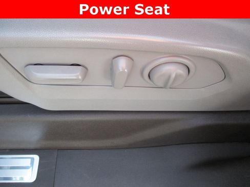 Used 2022 Chevrolet Silverado 2500 LTZ image 23