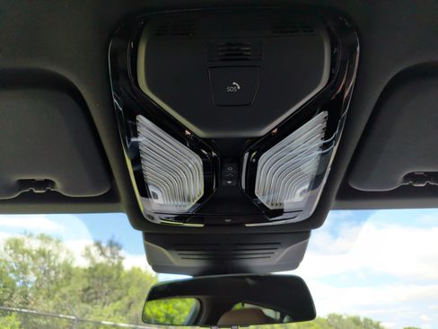Used 2026 BMW X6 M60i AWD/4WD image 33