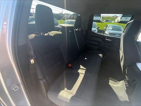 Used 2021 Chevrolet Silverado 1500 LT AWD/4WD image 22