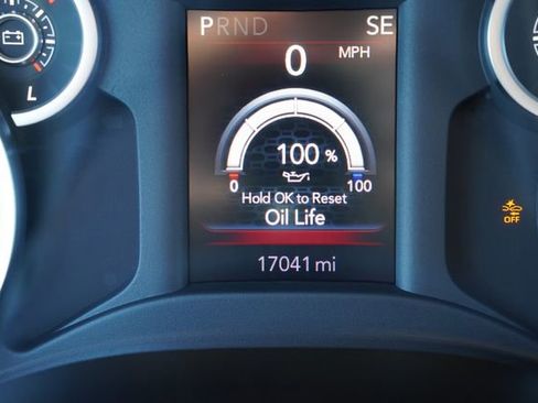 Certified 2026 RAM 2500 Big Horn AWD/4WD image 35