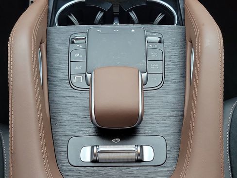 Certified 2025 Mercedes-Benz GLE 53 AMG 4MATIC Coupe image 23