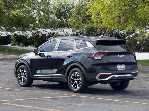 Used 2023 Kia Sportage EX w/ EX Premium Package AWD/4WD image 7