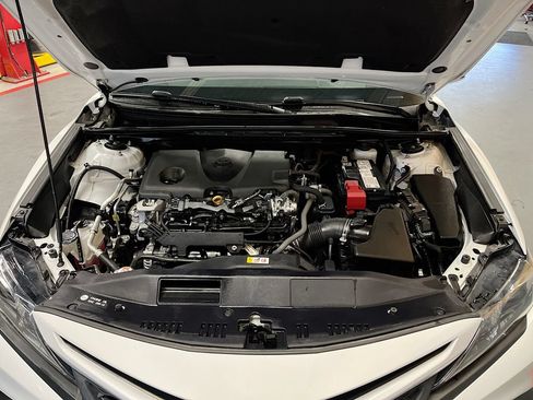 Used 2022 Toyota Camry SE w/ Convenience Package FWD image 29