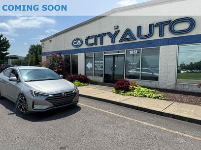 Used 2020 Hyundai Elantra Limited w/ Winter Weather Package