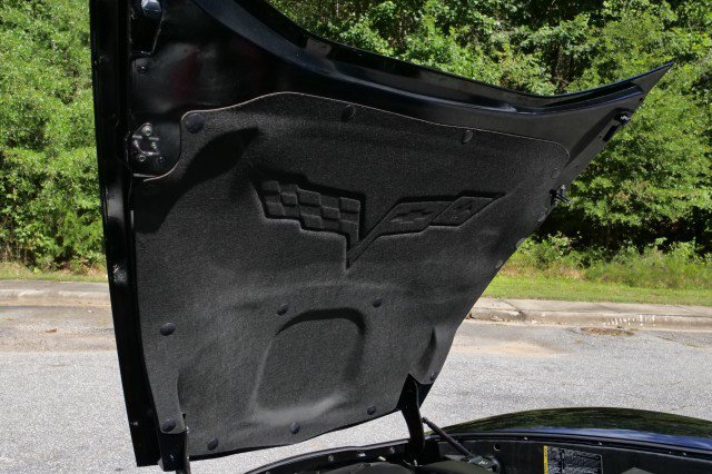 Used 2010 Chevrolet Corvette Grand Sport w/ Preferred Equipment Group RWD image 34