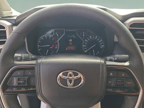 Used 2022 Toyota Tundra Limited image 23