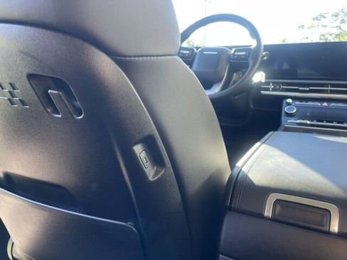 Used 2025 Hyundai Santa Fe XRT image 20