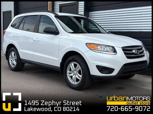 Used 2012 Hyundai Santa Fe GLS AWD/4WD image 1
