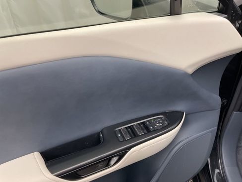 Used 2024 Lexus RZ 300e Premium image 20