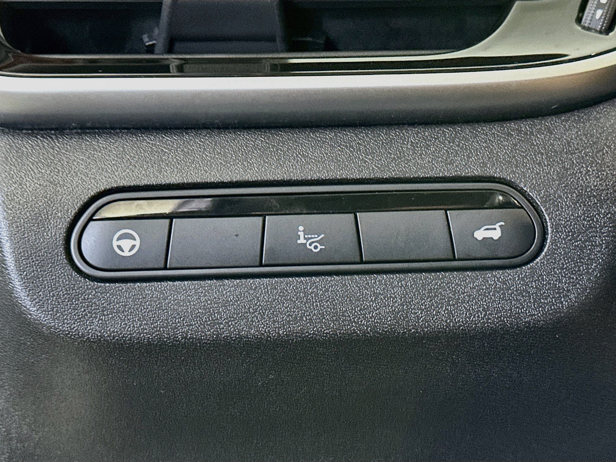 Used 2023 INFINITI QX60 Sensory w/ Vision Package AWD/4WD image 17