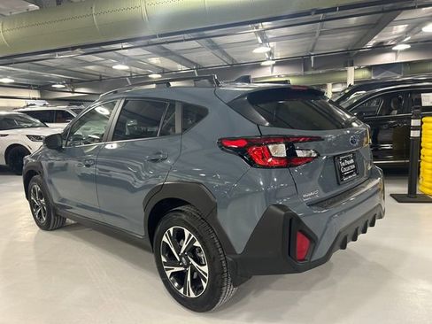 Certified 2025 Subaru Crosstrek 2.0i Premium image 4