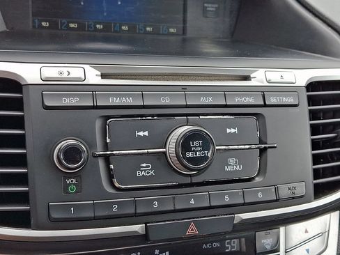 Used 2015 Honda Accord Sport image 18