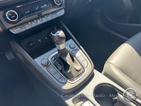Used 2022 Hyundai Kona Limited FWD image 25