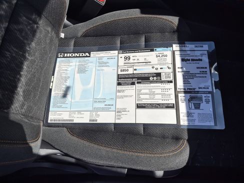New 2026 Honda Prologue EX image 32