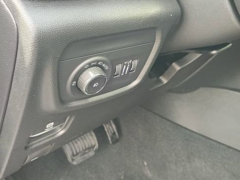 New 2026 Jeep Grand Cherokee Limited image 15