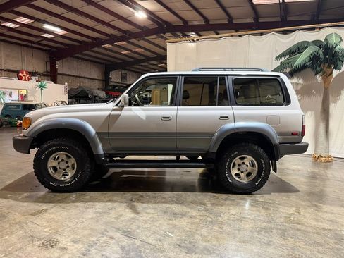 Used 1997 Toyota Land Cruiser image 14