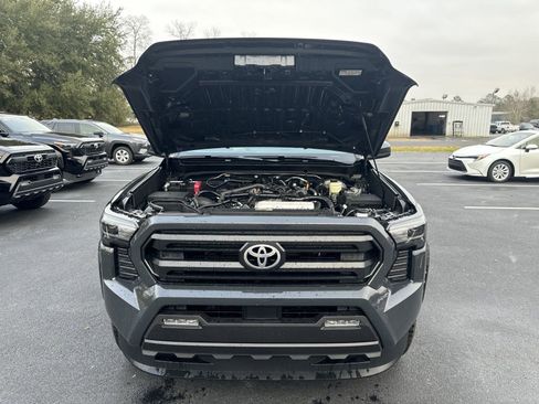 New 2024 Toyota Tacoma SR5 AWD/4WD image 37