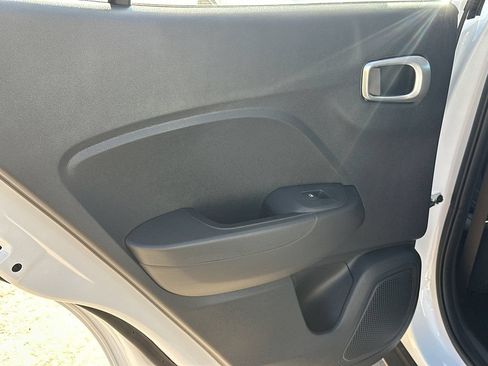 New 2026 Hyundai Venue SEL FWD image 21