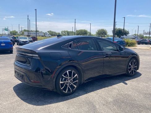 Certified 2023 Toyota Prius Prime Premium w/ Advanced Technology Package FWD image 5
