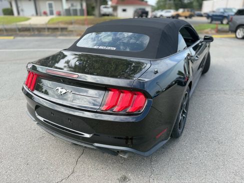 Used 2021 Ford Mustang Convertible w/ Equipment Group 101A RWD image 18