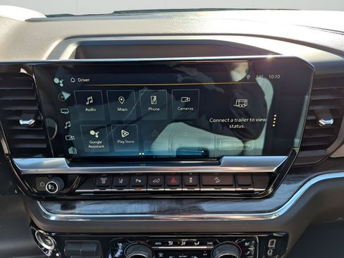 Used 2024 Chevrolet Silverado 2500 LTZ w/ LTZ Premium Package image 39