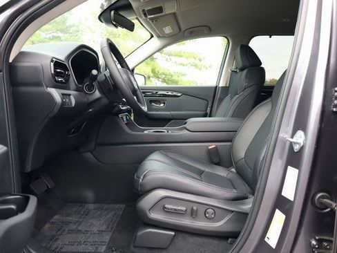 New 2025 Honda Pilot EX-L image 13
