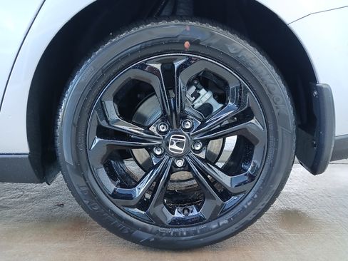 New 2025 Honda Accord SE image 16