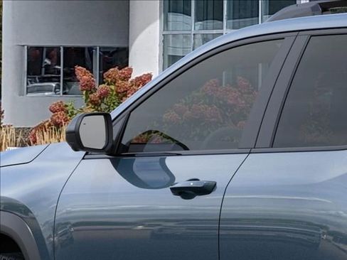 New 2026 Chevrolet Equinox RS w/ Safety and Technology Package image 12