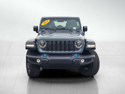 Used 2025 Jeep Wrangler Unlimited Rubicon 4xe w/ Convenience Group AWD/4WD image 2