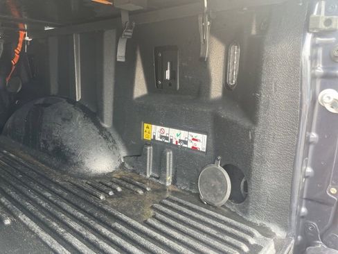 Certified 2021 Ford F150 Platinum w/ FX4 Off-Road Package image 13