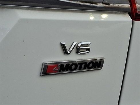 Used 2019 Volkswagen Atlas SE w/ Towing Package image 30