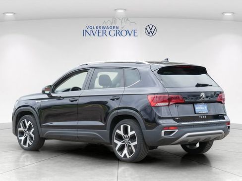 Certified 2023 Volkswagen Taos SEL AWD/4WD image 5