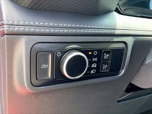 Used 2024 Ford Mustang Premium RWD image 33