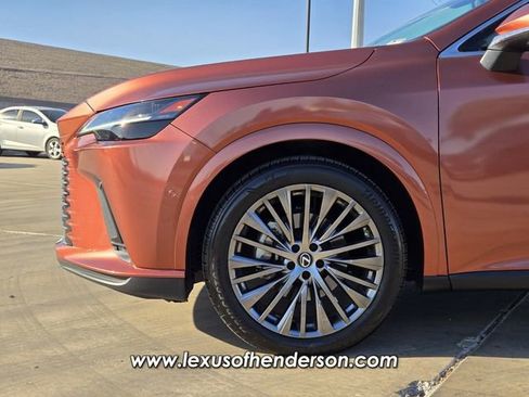 Certified 2023 Lexus RX 350 FWD w/ Accessory Package image 10