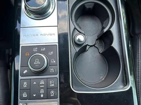 Used 2017 Land Rover Range Rover Long Wheelbase Supercharged image 49
