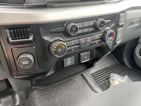 New 2025 Ford F350 XL w/ XL Chrome Package image 19