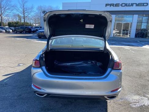 Certified 2023 Lexus ES 350 w/ Premium Package image 32