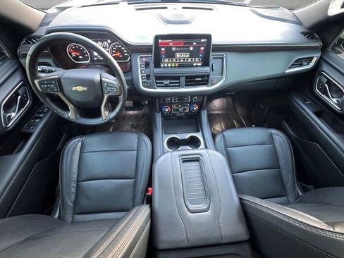 Used 2021 Chevrolet Suburban High Country image 20