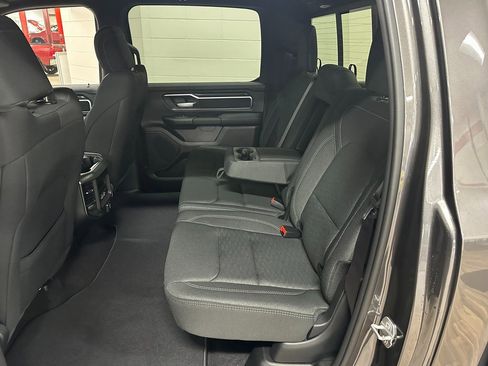 New 2026 RAM 1500 4x4 Crew Cab image 40