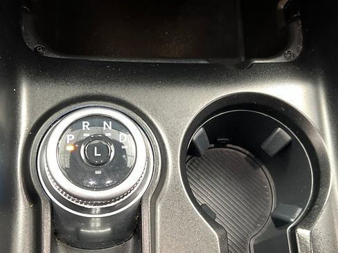 Used 2025 Ford Explorer Active image 53