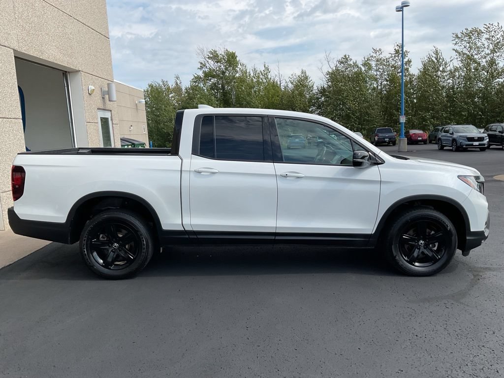 Used 2023 Honda Ridgeline Black Edition image 4