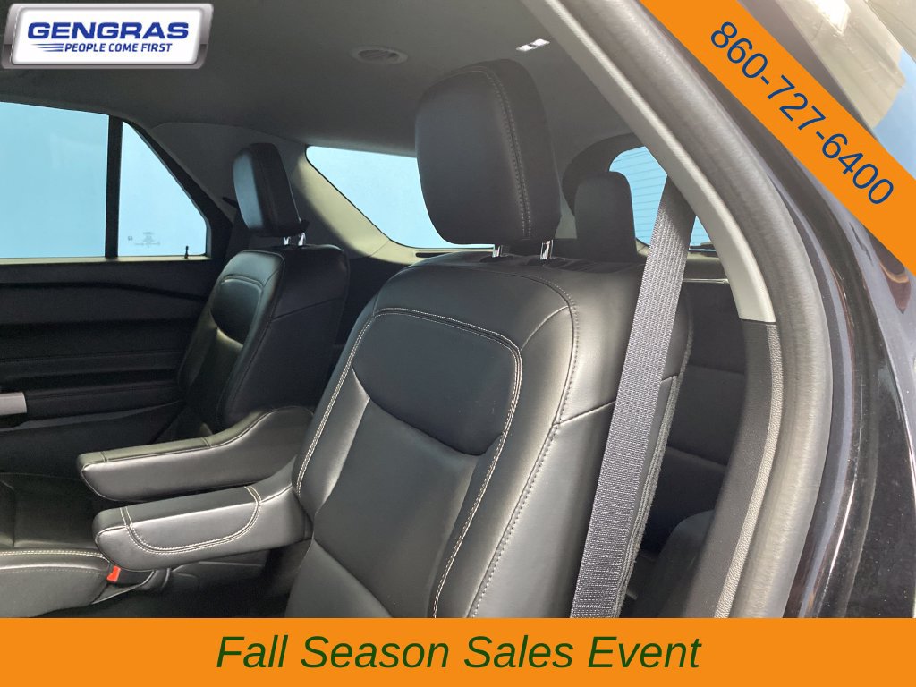 Used 2022 Ford Explorer XLT w/ Equipment Group 202A AWD/4WD image 28