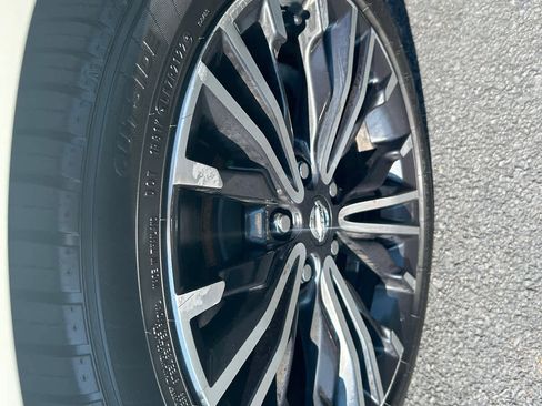 Used 2017 Nissan Maxima 3.5 SL image 25