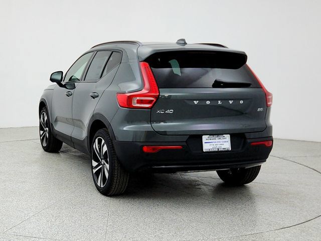 New 2026 Volvo XC40 B5 Ultra w/ Climate Package AWD/4WD image 6