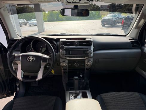 Used 2010 Toyota 4Runner SR5 AWD/4WD image 12