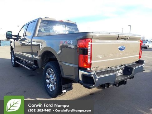 New 2026 Ford F250 Lariat w/ Chrome Package image 5