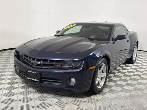 Used 2011 Chevrolet Camaro LT w/ RS Package RWD image 10