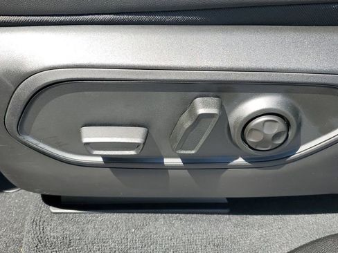 New 2025 Jeep Grand Cherokee Limited w/ Black Appearance Package image 23