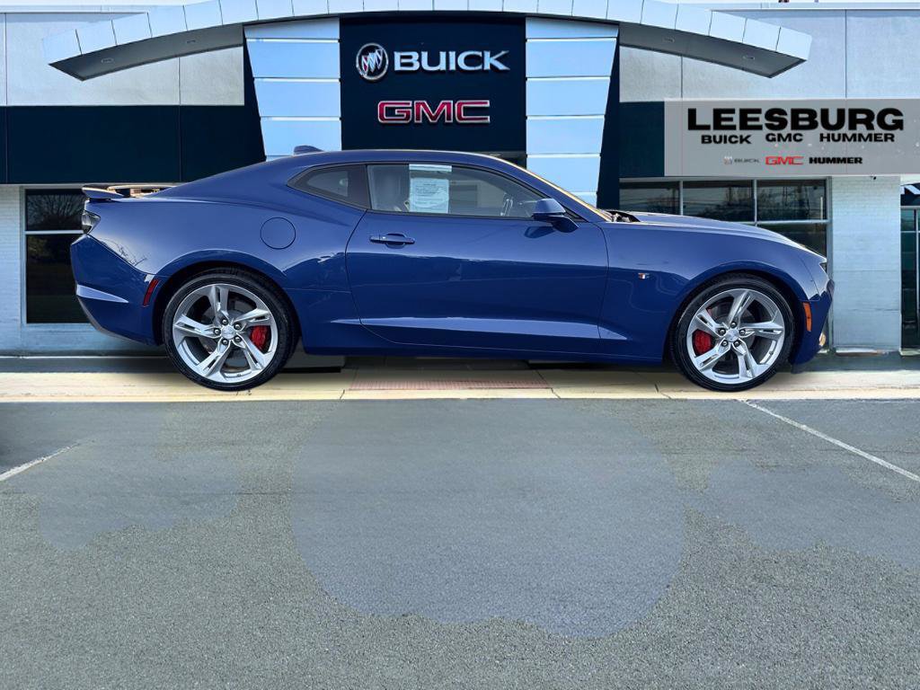 Used 2021 Chevrolet Camaro SS RWD image 8