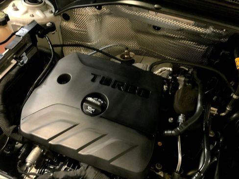 Used 2023 Chevrolet TrailBlazer RS w/ Convenience Package image 32